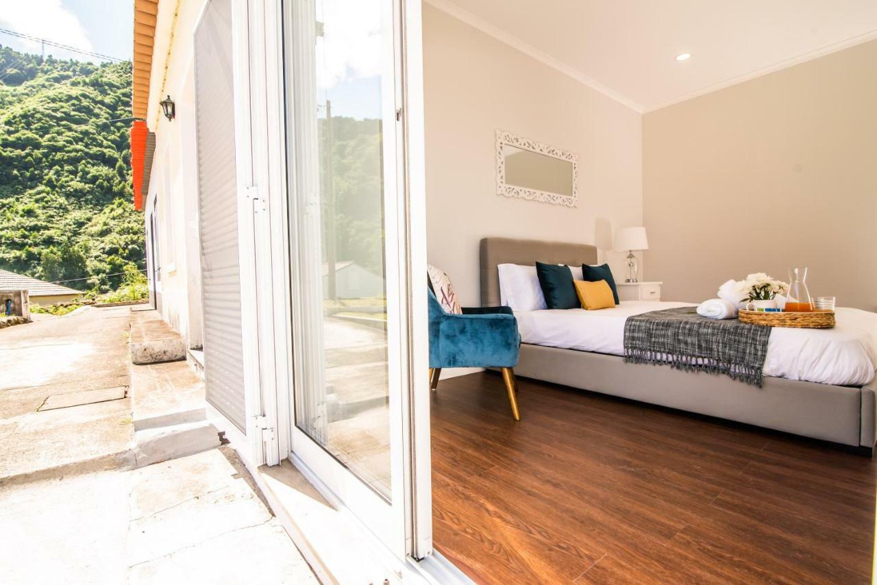 포보아카오 Casa Do Outeiro With Heated Pool 30C 빌라 외부 사진